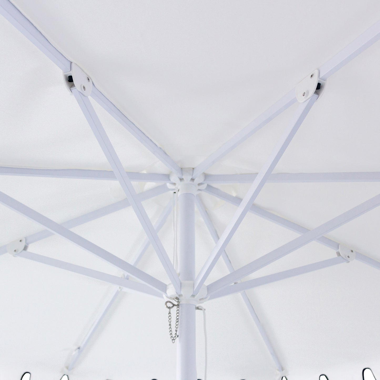 Umbrella White & Black Scallop