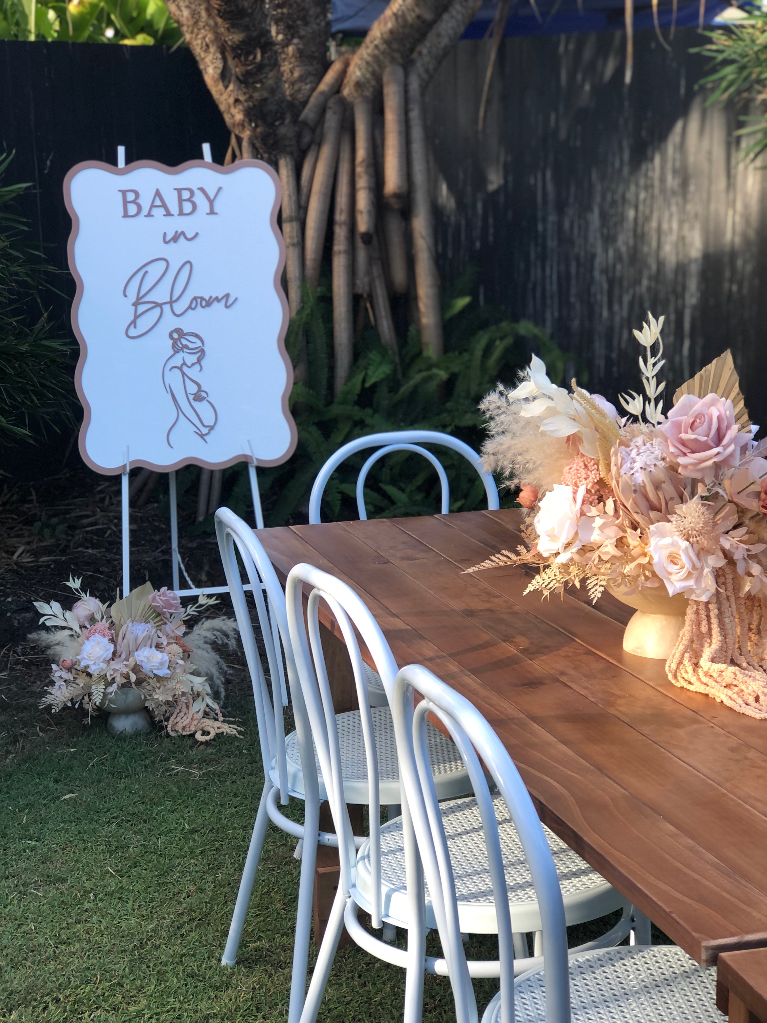 Floral Table Arrangements