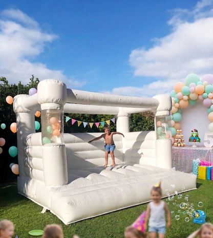 Jumping Castle White 4m x 3m