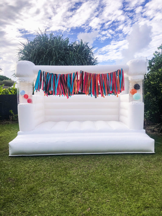 Jumping Castle White 4m x 3m