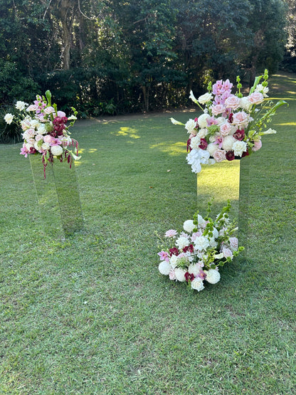Plinths Mirrored Square